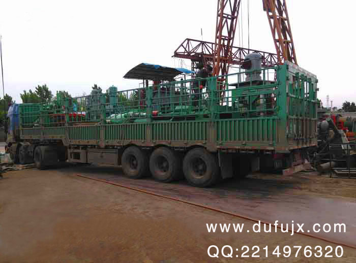 830噸液壓磚機(jī)發(fā)貨現(xiàn)場(chǎng)