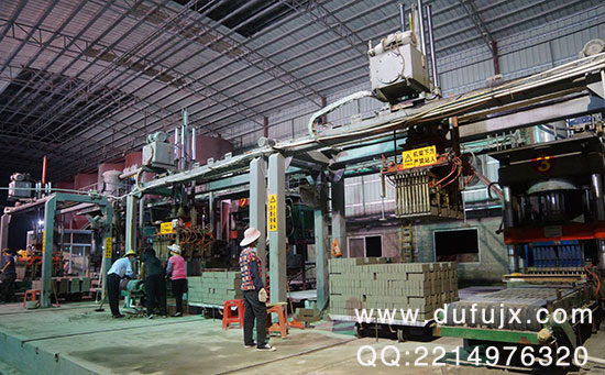 粉煤灰磚機(jī)